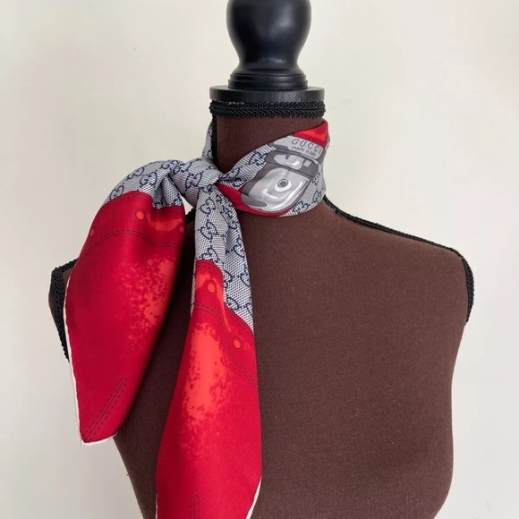 Gucci Gray and Red Scarf - Picture 10 of 12